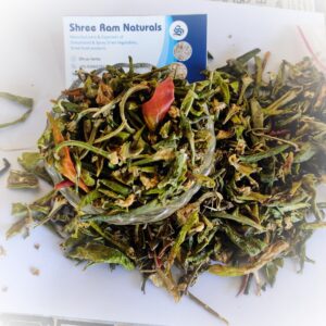 Made from fresh-picked green peppers that are dehydrated at the height of their ripeness, the heat and flavor are as fragrant and flavorful! Tips for Use: Add to taco seasoning, herb rubs for poultry roasting, mix into cornbread batter, and sprinkle onto pizza or lasagna that's hot and melty from the oven!