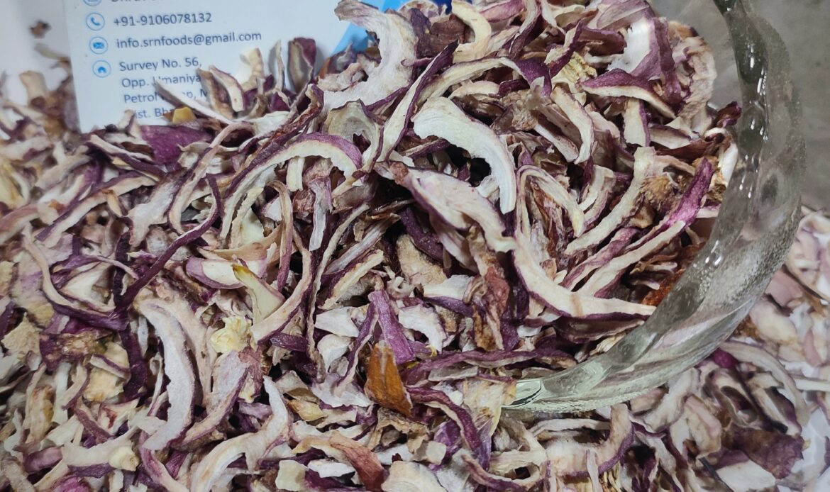Dehydrated Red Onion Flakes