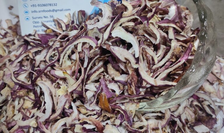 Dehydrated Red Onion Flakes
