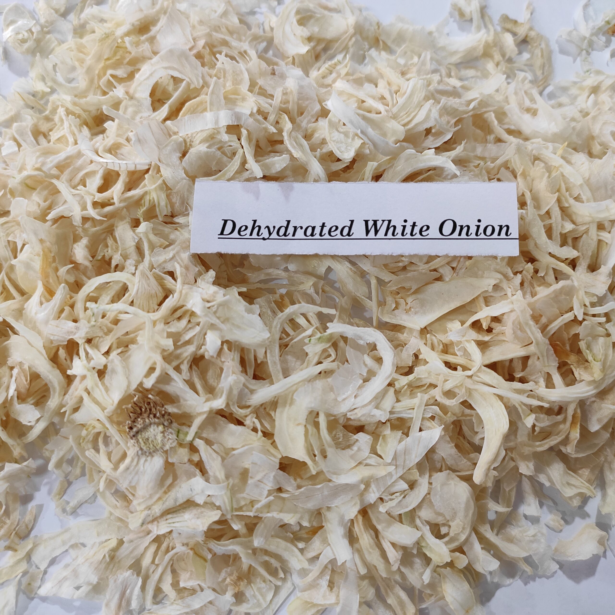 Dehydrated White Onion Flakes (Kibbled) Manufacturer & Exporter India